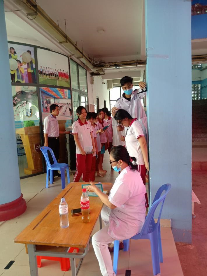3079 - 8143 - hinh anh kham suc khoe ban dau nam 20205.jpg